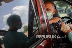 Menjadi klinik perubatan yang terkemuka dan menawarkan rawatan yang menyeluruh kepada setiap pesakit. Yogyakarta Mulai Vaksinasi Covid 19 Lansia Republika Online