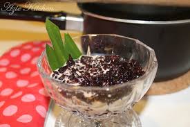 Pejam celik pejam celik dah pun hari khamis yer.! Bubur Pulut Hitam Azie Kitchen