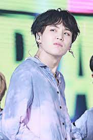 Pin By Han Heegi On Yoongi Black Hair Min Yoongi Bts Bts Yoongi Bts Suga