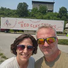 Introducing... TAILGATE N' TALLBOYS THEME DAYS 🔥 Show up and show out  decked out in theme day attire! Go on, get to pickin' out those outfits 🤘  Thursday: Country Club Cowboys presented