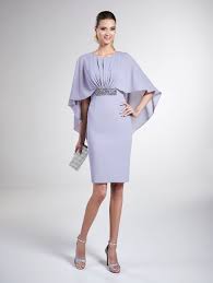 Per esempio la mamma della sposa o sposo 2021 potrà scegliere fra pizzi, tubini in seta con manica, abiti corti con giacca o giacchino, vestiti tutto in pizzo l'abito da cerimonia con pantaloni di luisa spagnoli collezione primavera estate 2020. Abiti Da Cerimonia Per La Mamma Della Sposa I Vestiti Per Il Matrimonio Di Una Figlia Foto Stylosophy