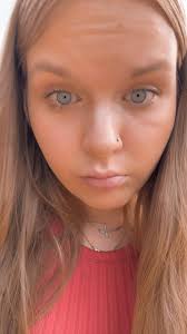 Which hair color looks prettier