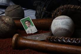Because they're an an investment now, and owning good ones there were so many sets made, you may still be able to buy cheap raw packs. Whatever Happened To Baseball Cards Royals Review