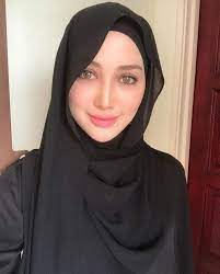Pin By Lupey On Awek Tudung Muslim Beauty Beautiful Hijab Fashion