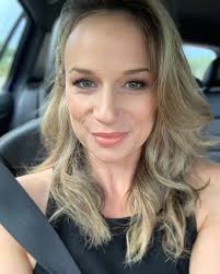 Make Up Artist (@makeup_by_sarah_jane) • Instagram photos and videos