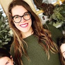 Shawna Burton's Instagram, Twitter & Facebook