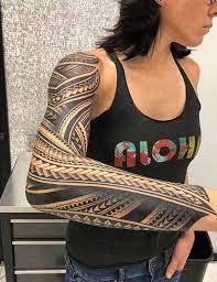 Traditional hawaiian tattoos are uniquely tattooed. 25 Meaningful Hawaiian Tattoo Designs To Try In 2019
