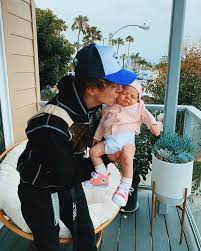 Jack Avery S Daughter Get Some Interesting Facts On Jack Avery Member Of Why Don T We Find Out Trivia Like His Birthday Age G Jack Avery Avery Zach Herron