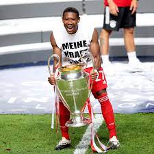 Defender david alaba is set to leave bayern munich after 13 years at the club. Manchester United Can Give David Alaba What He Wants Amid Bayern Munich Contract Row Daniel Murphy Manchester Evening News