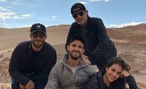 Nếu yêu thích thì hãy nhấn quan tâm để theo dõi diễn viên mình yêu thích nhất nhé ^^! El Viaje Familiar De Los Zurita A Casi Un Ano De La Muerte De Christian Bach Infobae