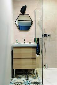 Avant Apres Une Renovation Complete D Un Pied A Terre De 26m2 Renovation Salle De Bain Decor Salon Maison Renovation Maison