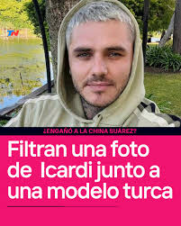 Se trata de Julia Lescano, que pertenecía al equipo del Ministerio de  Justicia y Derechos Humanos del gabinete de Axel Kicillof. Tenía 62 años y  viajaba con su hija y un menor.