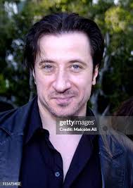 60 Photos & High Res Pictures