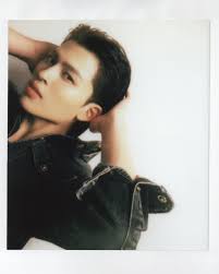 Too hot to handle" -...