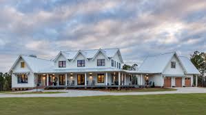 This historic house was painstakingly. Custom Home Builder Carsonspeer Builders Modern Farmhouse