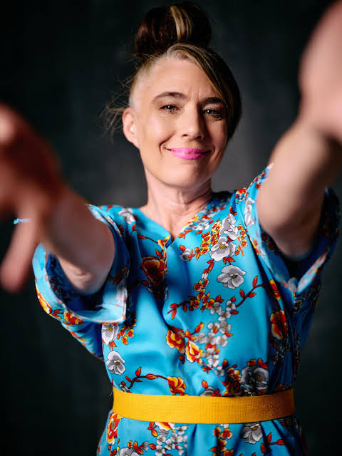 Kathleen Hanna's new book is about feminist politics, surviving abuse - Los  Angeles Times