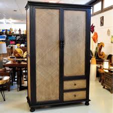 Schoner Kleiderschrank Mit Schubladen Aus Bambus Und Massivholz 200x125x60cm Jetzt Gunstig Schranke Au Kleiderschrank Mit Schubladen Schubladen Kleiderschrank