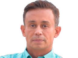 Edward Aníbal Arias Rubio