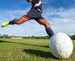 All shots apart from the serve can strike any number of walls before they must strike the front wall before bouncing. How To Care For Your Soccer Ball Pro Tips By Dick S Sporting Goods
