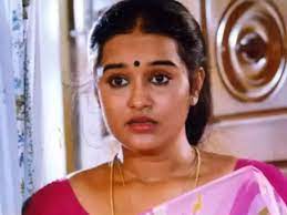 She acted along with pre. Tod3gaegicpixm