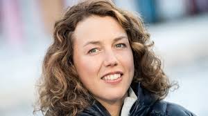 EXCLUSIV Mărturia cutremurătoare a unuia dintre handbaliştii implicaţi în  tragedia de la Buzău: "M-am târât pe sub plafonul tăiat..."