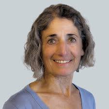 Mindy Berman's Instagram, Twitter & Facebook