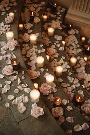 We Will Work With You To Suggest Design Options That Suit Your Theme And Wedding Type Maison Wedding Proposals Royal Wedding Themes Wedding Cake Designs Blue