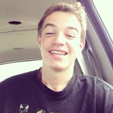 Nathan Crouse (@NathanCrouse420)