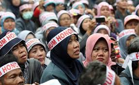 Mengacu pp 70/2020, pelaku kekerasan seksual terhadap anak adalah pelaku tindak pidana persetubuhan kepada anak dengan kekerasan atau ancaman kekerasan seksual memaksa anak melakukan persetubuhan. Sangat Sadis Usai Diperkosa 4 Pria Dan 1 Wanita Alat Kelamin