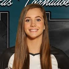 Emily Schaper's Instagram, Twitter & Facebook