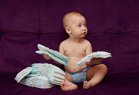 Several moms recommended that once your baby begins to move around a bit, you transition from swaddlers to cruisers for active babies with growing bladders. Top 10 Best Baby Diapers In India Of 2021
