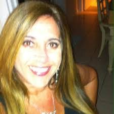 Kerry Ash's Instagram, Twitter & Facebook