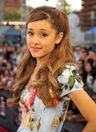 Ariana grande short hair ariana grande reveals she's cut her ponytail off after split with fiance pete davidson as she shows off new short hair on instagram. Why Ariana Grande Never Changes Her Hair Perks Of Having Short Hair Stylecaster