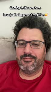 Love the slow wake-up, lazy morning.. quiet moments with the family. Just  the presence is fulfilling. #dadsoftiktok #sunday #mentalhealth #family  #recharge @HoffHaus