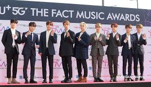 Twice tv the fact music awards spotify tinyurl.com/yyz4rlwa itunes/apple music tinyurl.com/y2wj4ubf. 20190424 Stray Kids At 2019 The Fact Music Awards Red Carpet Music Awards Kids Music