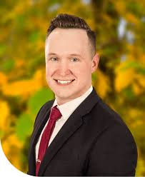 Dustin Parsons: Financial Advisor in Cabot, AR