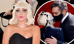 7:00 pm, january 4, 2021 (joe seer/shutterstock.com) did lady gaga marry her boyfriend of less than one year, michael polansky, on new year's eve? Lady Gaga Is Crazy About Boyfriend Michael Polansky After That Mask On Kiss At Inauguration Daily Mail Online