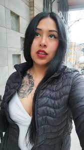 Paso con Yajuita: Una Comedia Desenfadada