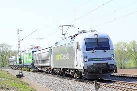 «new #railadventure taurus by @lemkecollection ↪️ my opinion: Railadventure Taurus 183 500 8 Auf Uberfuhrungsfahrt Am 20 04 2019 Nordlich Von Salzderhelden Am Bu 75 1 In Richtung Hannover Bahnbilder De
