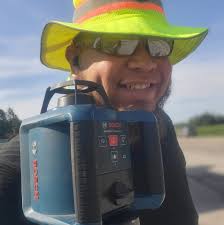 Can a Cybertruck handle a snow plow?