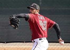 With minutes until the 2021 mlb trade deadline, the toronto blue jays have reportedly acquired reliever joakim soria, arizona sports talk radio host john gambadoro said. Blue Jays To Acquire Joakim Soria From Diamondbacks Mlb Trade Rumors