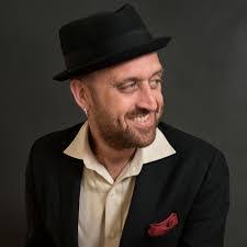 Dan Bard's Instagram, Twitter & Facebook