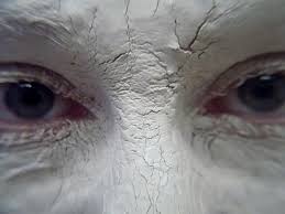 Ce lait corps hydrate et nourrit, sans effet gras : 10 Recettes De Masques Fait Maison A L Argile Blanche Ellemonde