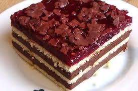 Sprema se od kupovnih gotovih kora, pa je. Torta Sumska Cokolada Savrsena Mekana Brzinska Posna Ili Mrsna Birajte Sami Recept Foto Posne Torte Food Torte