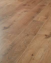 1 48m2 Pack Wickes Co Uk Oak Laminate Flooring Oak Laminate Laminate Flooring