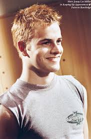 Jonny Lee Miller (1972-) 🎥  [https://www.facebook.com/108879933857637/videos/2912814288963679](https://www.facebook.com/108879933857637/videos/2912814288963679)  Originally a seventeen-year-old was one of Rose's old boyfriends. But they  weren't ...