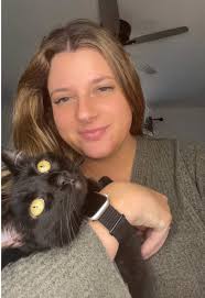 Gia Edwards (@gbitonti)