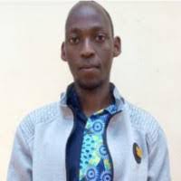 Amanda Flom's Instagram, Twitter & Facebook