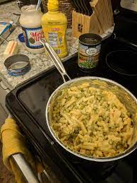 Why you'll love this healthy tuna noodle casserole: My Wife Has Been Dying To Make Me The Tuna Noodle Casserole Like Her Mom Did Shittyfoodporn
