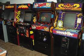 Este es un ranking con los que a mi gusto son los 13 mejores videojuegoas arcade de las máquinas recreativas de los años 80.suscribete Los 7 Mejores Videojuegos De Los 80 S Universal 88 1